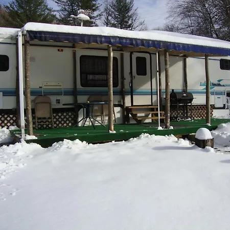 Dark Ridge Hideout Hotel Elk Park Exterior photo